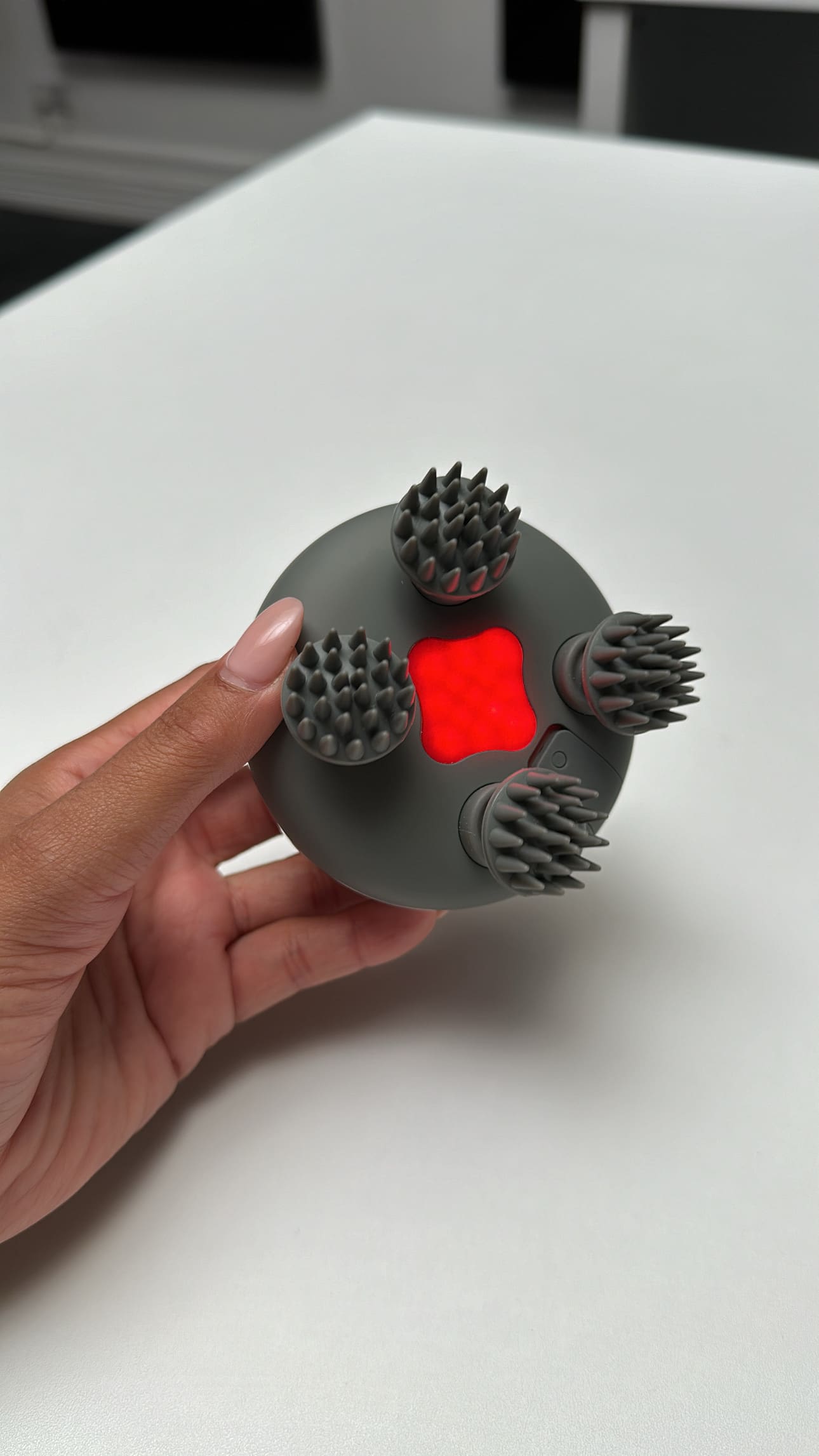 PlasmaPen Scalp Massager gallery image